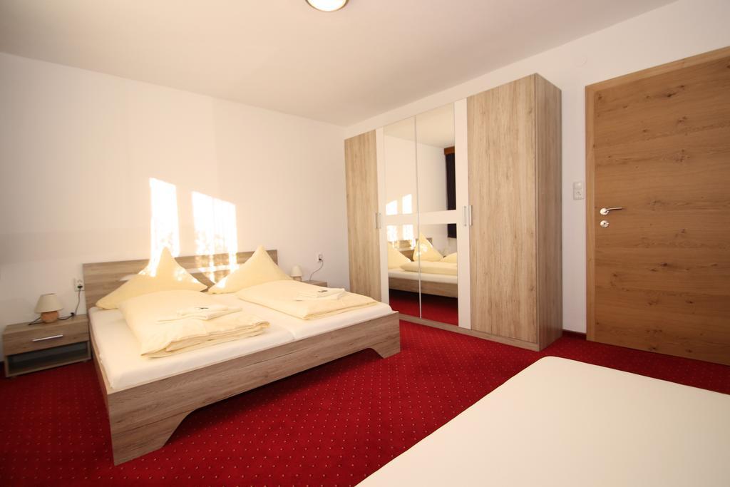 Haus Sonnenterrasse Apartment Sankt Veit im Pongau Exterior photo