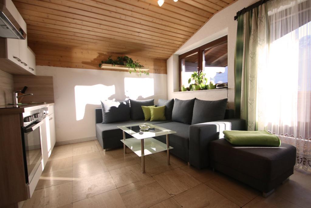 Haus Sonnenterrasse Apartment Sankt Veit im Pongau Exterior photo